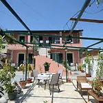 Filoxenia Apartments